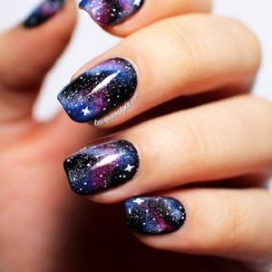 Meet your Posher, Roxanne